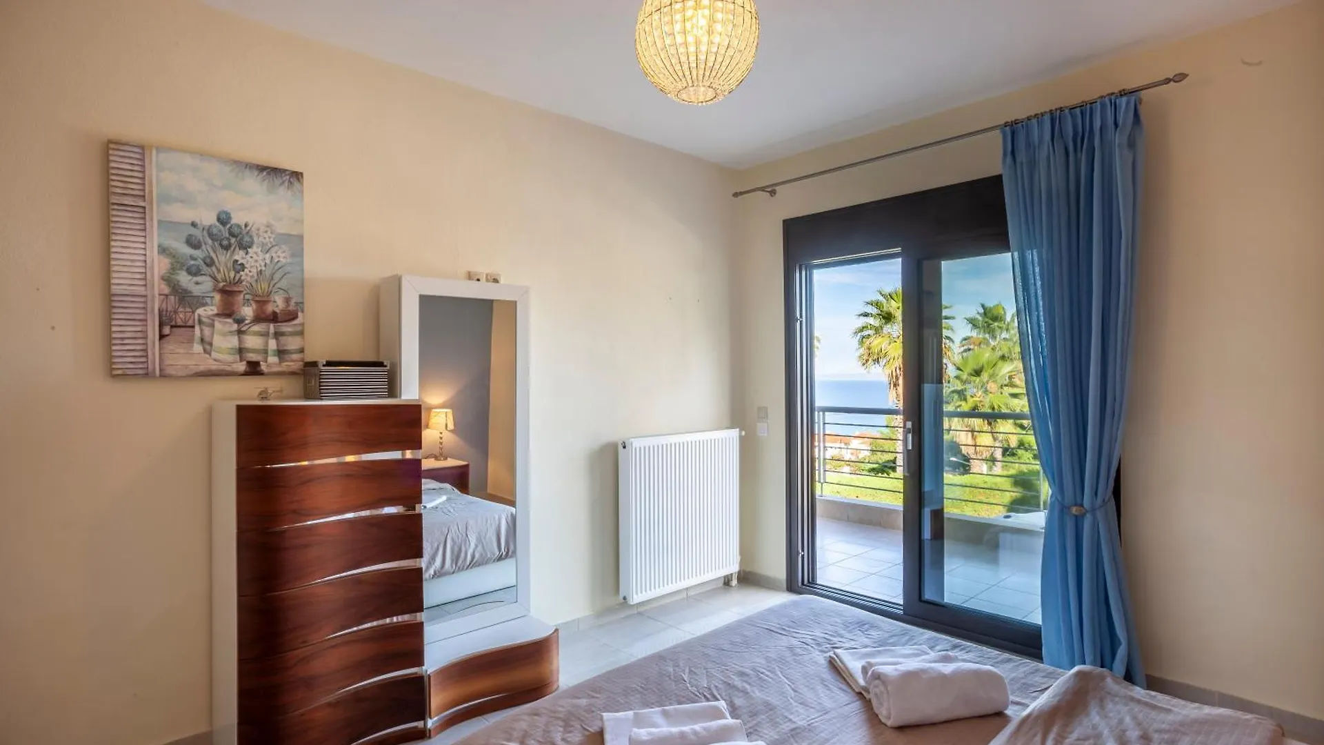 Perfect View Villa Deny With 6 Bedrooms And Heated Pool Hanioti