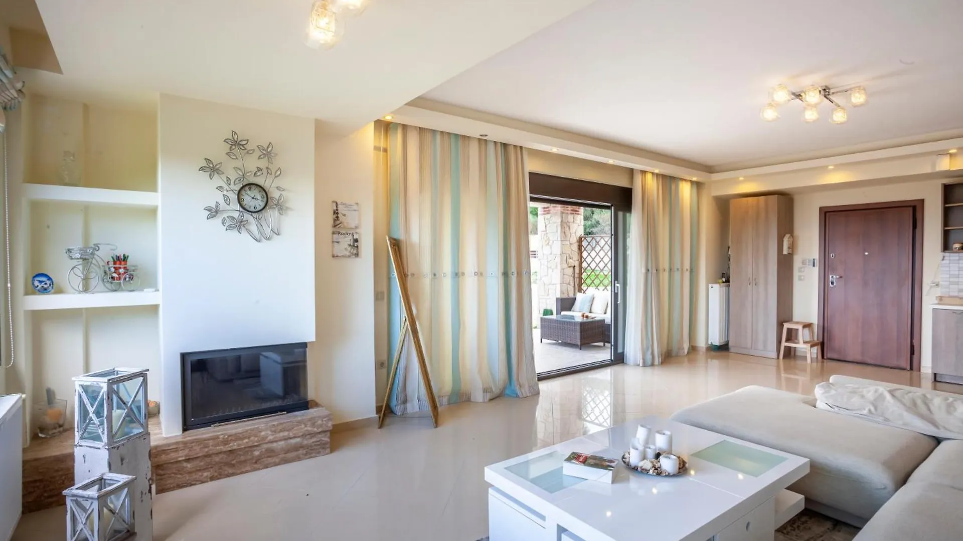 Perfect View Villa Deny With 6 Bedrooms And Heated Pool Hanioti